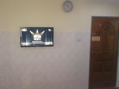 Silver Moon Hotel Янгон Экстерьер фото